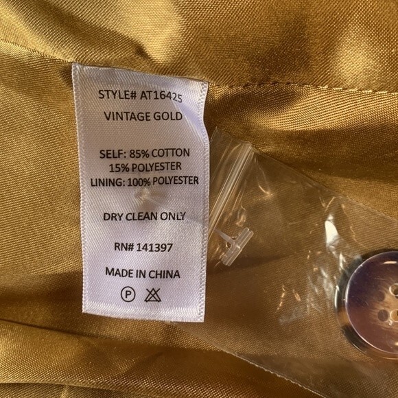NWOT ASTR The Label | Fitted Pleat Blazer Vintage Gold S - Picture 6 of 7